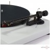 Pro-Ject Debut Carbon 2M Red Plattenspieler Special Edition