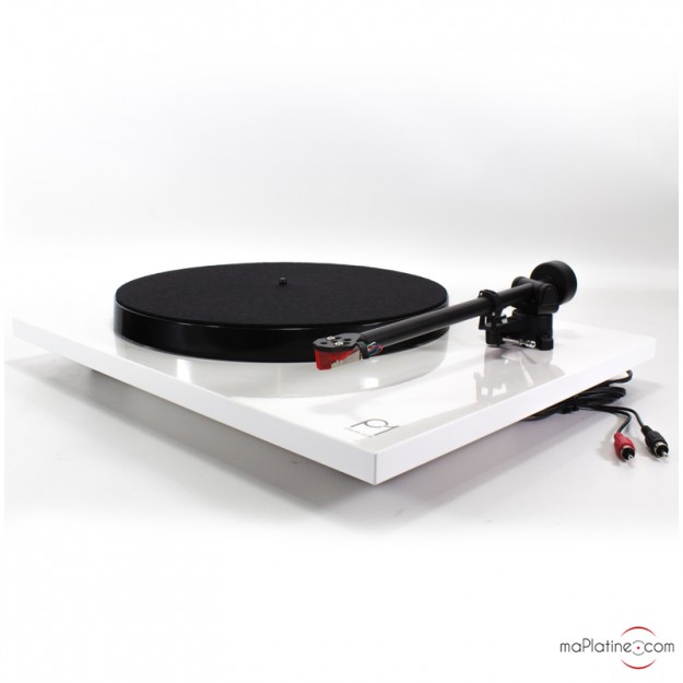 Platine vinyle d'occasion Rega Planar 1 Performance Pack Platine vinyle d'occasion Rega Planar 1 Performance Pack