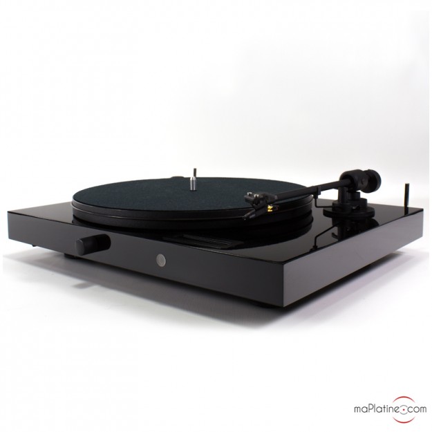 Platine vinyle d'occasion Pro-Ject Juke Box E Platine vinyle d'occasion Pro-Ject Juke Box E