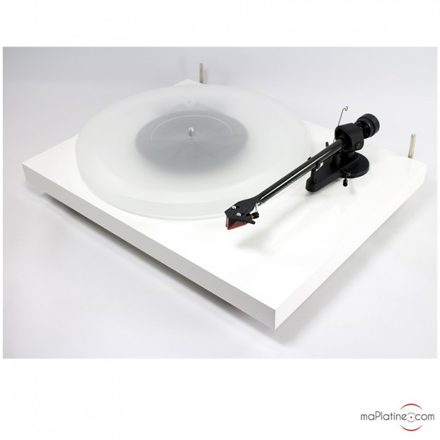 Platine vinyle Pro-Ject Debut Carbon Esprit White d'occasion Platine vinyle Pro-Ject Debut Carbon Esprit White d'occasion