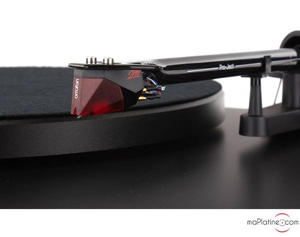 Platine vinyle Pro-Ject Debut Carbon EVO