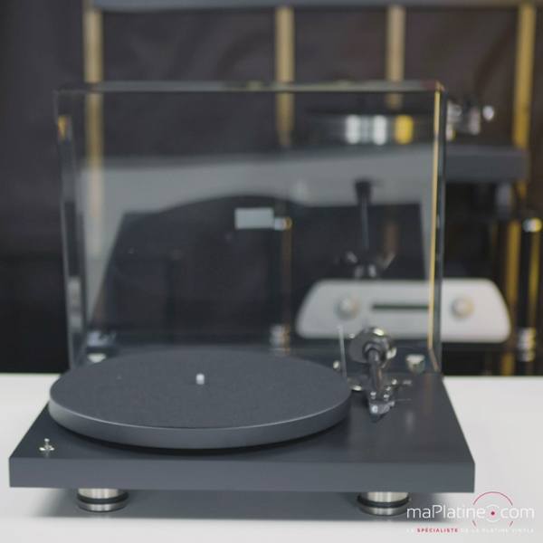 Platine vinyle Pro-Ject Debut PRO