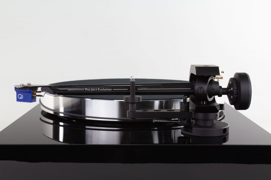 Pro-Ject X8 Piano côté