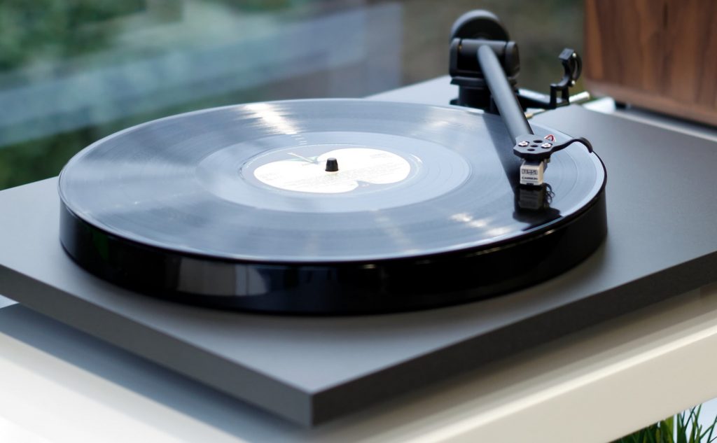 Platine vinyle Rega Planar 1 Platine vinyle Rega Planar 1