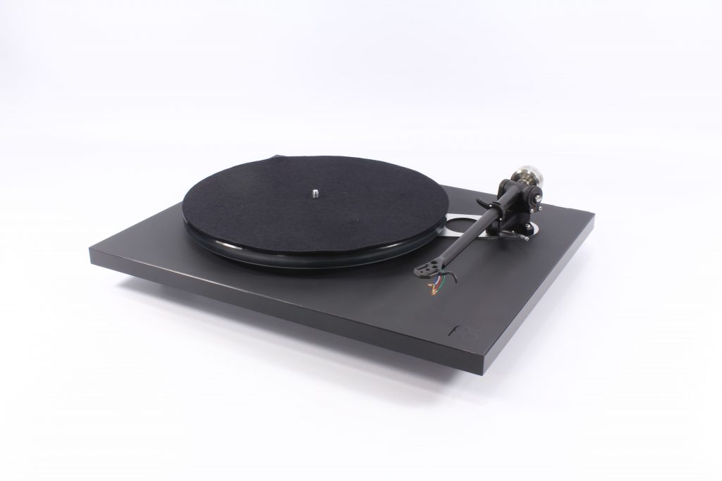 Platine vinyle Rega Planar 6 avec alimentation Neo PSU MK2