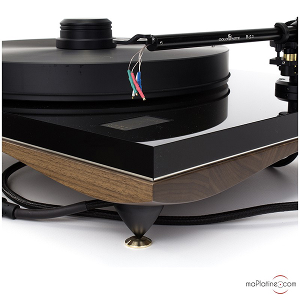 Gold Note Giglio turntable Gold Note Giglio turntable