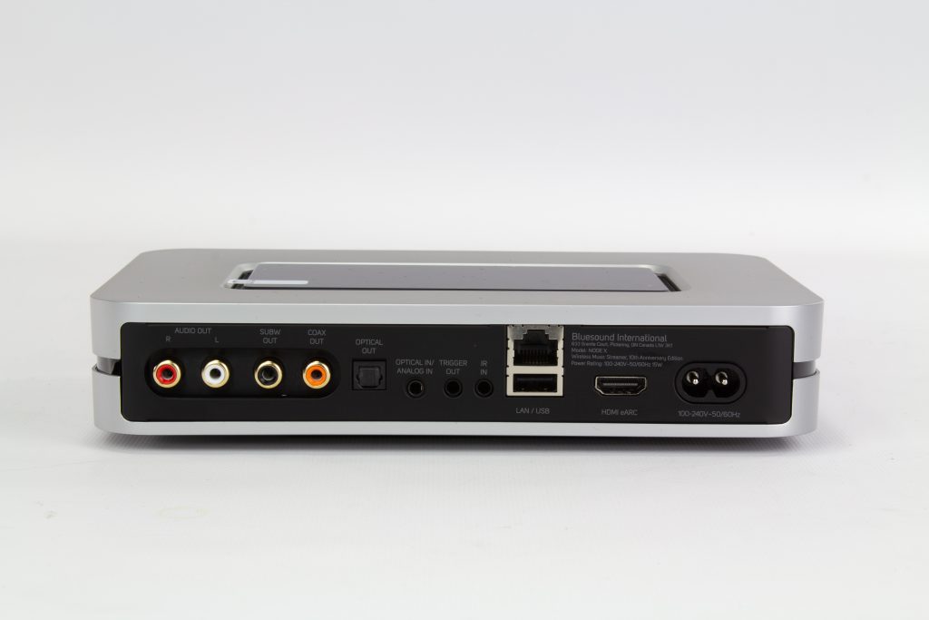 Arrière du lecteur réseau Bluesound Node X