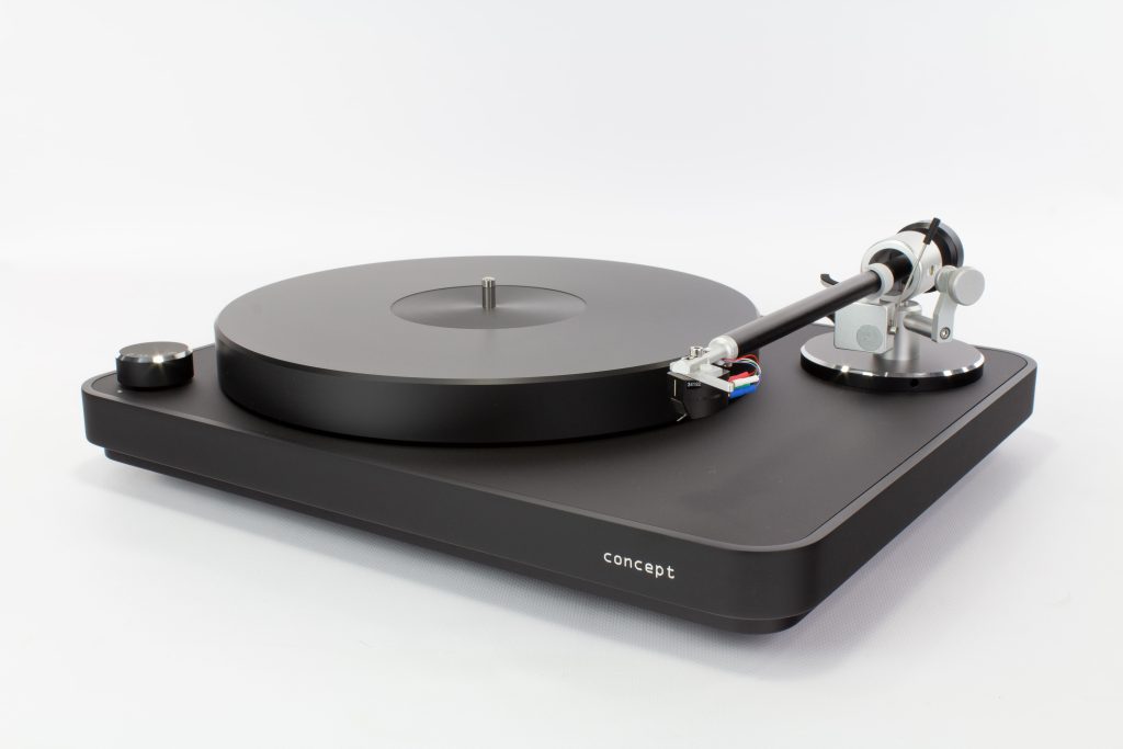 Concept turntable mounted with the Satisfy Kardan tonearm and Performer V2 MM cartridge