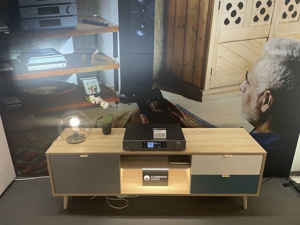En savoir plus sur le lecteur réseau Cambridge Audio CXN V2 Lecteur réseau CXN V2
