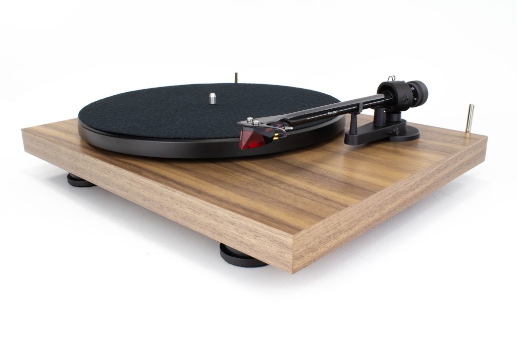 Platine vinyle Pro-Ject Debut Carbon EVO Platine vinyle Pro-Ject Debut Carbon EVO