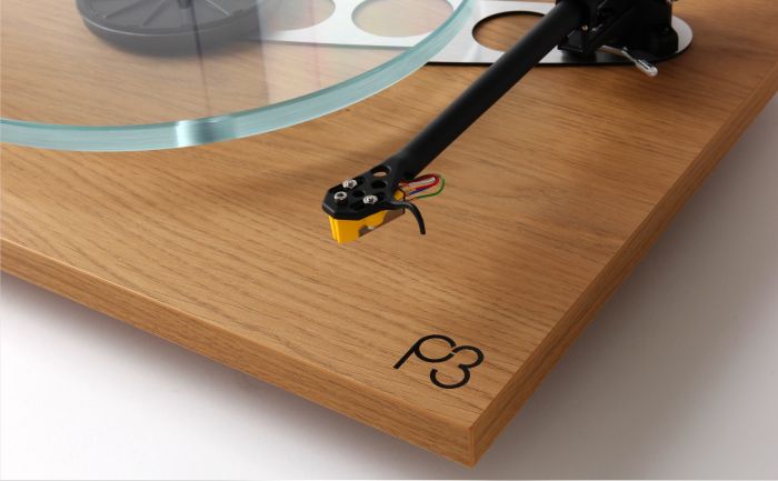 Platine vinyle Rega Planar 3 finition bois Platine vinyle Rega Planar 3 finition bois