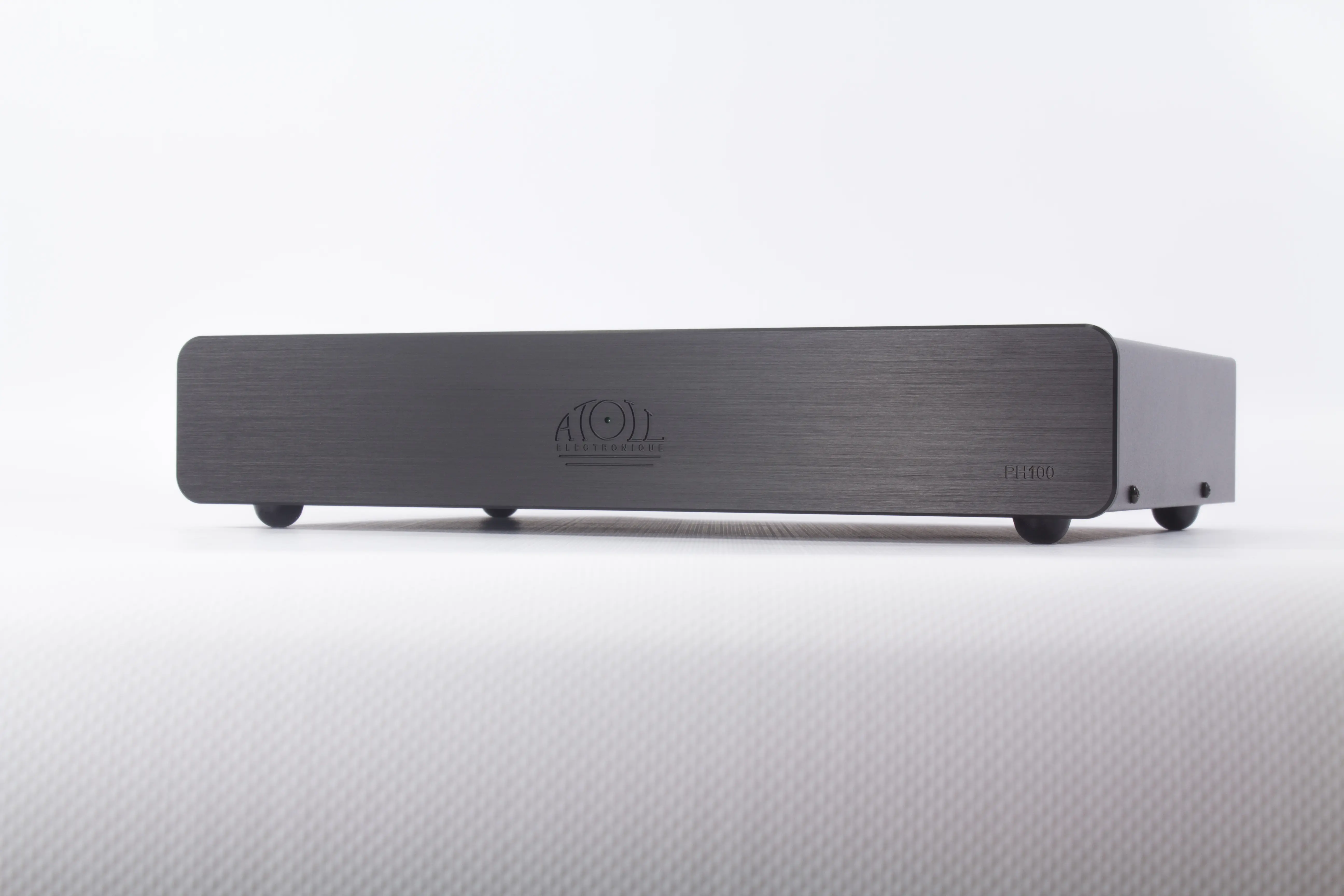 Atoll PH 100 MM/MC phono preamplifier with brushed aluminum front panel, designed and made in France