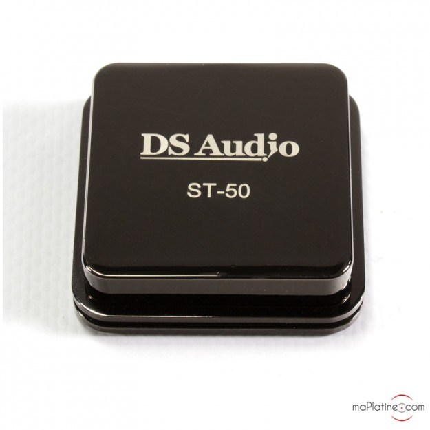 DS Audio ST-50 stylus cleaner