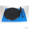 Pro-Ject Debut Carbon DC vinyl turntable Pro-Ject Debut Carbon DC vinyl turntable