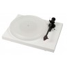 Pro-Ject Debut Carbon Esprit DC turntable Pro-Ject Debut Carbon Esprit DC turntable
