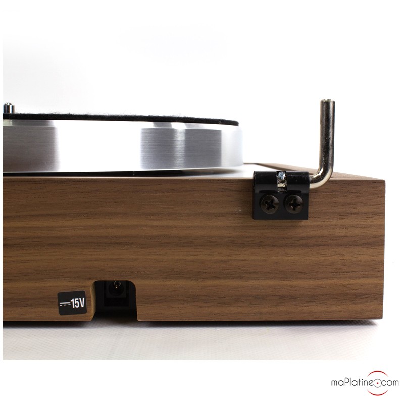 Pro-Ject The Classic EVO-W Turntable with Electronic Speed Control - Walnut  - Adams and Jarrett