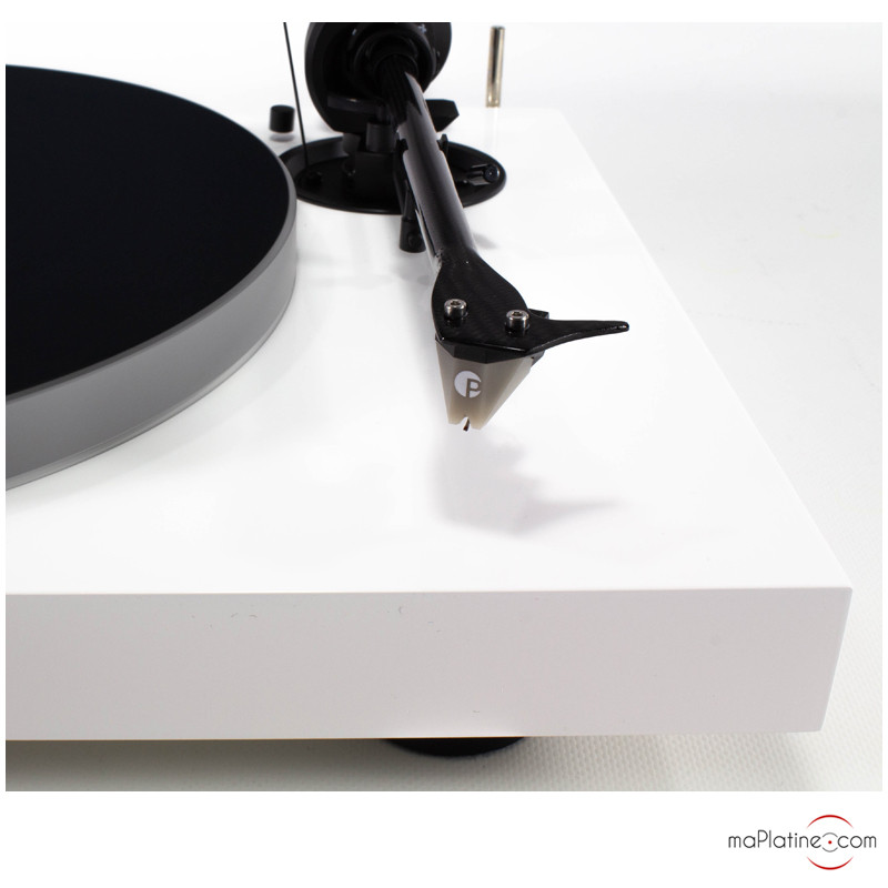 Pro-Ject X1 B turntable Platines vinyles manuelles - Discover our offers