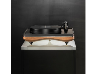 Gold Note Mediterraneo X turntable