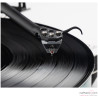 White REGA P8 Turntable + Apheta 3 DEMO