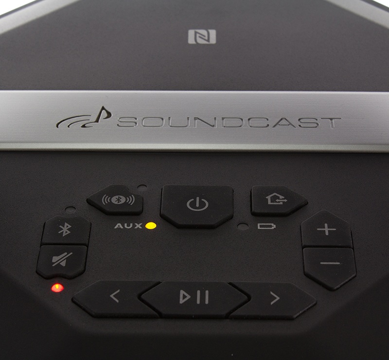 Soundcast VG7 - control panel