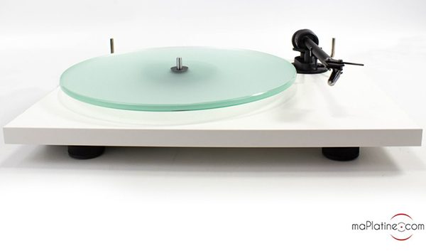 Pro-Ject T1 turntable