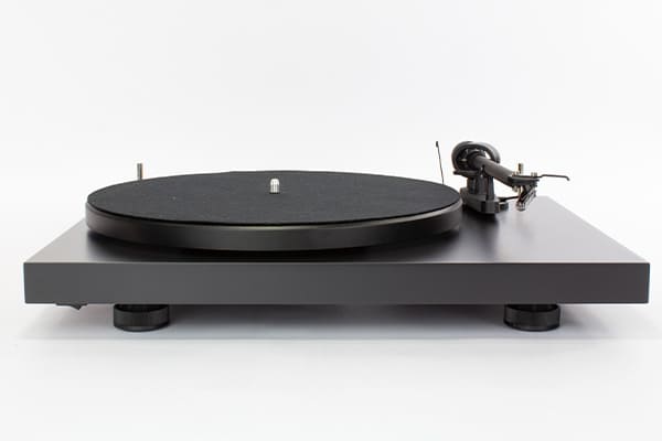 Platine vinyle Pro-Ject Debut III OM5e Limited