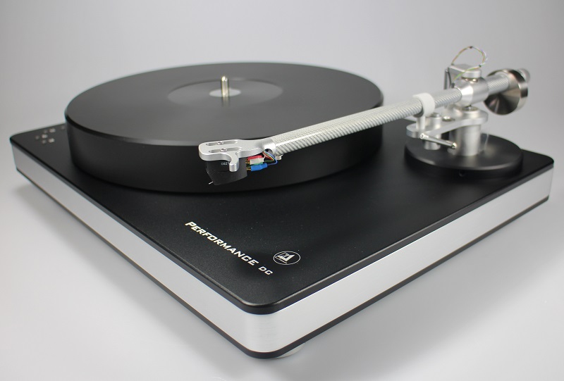 Clearaudio Performance DC turntable
